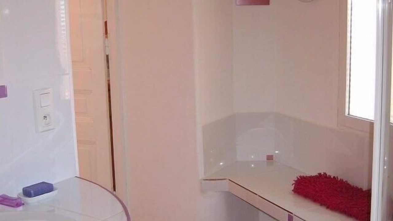 Photo of Bathroom in Saint-Andre-de-Roquelongue