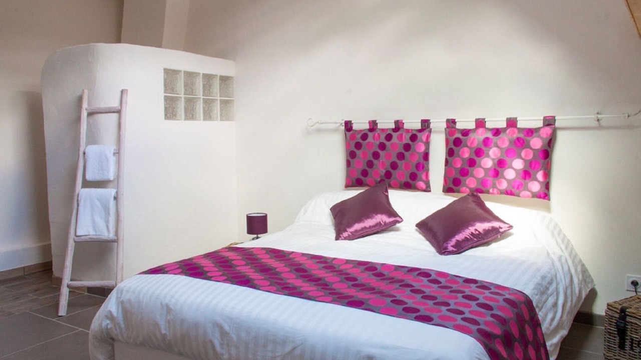 Photo of Bedroom in Reuil