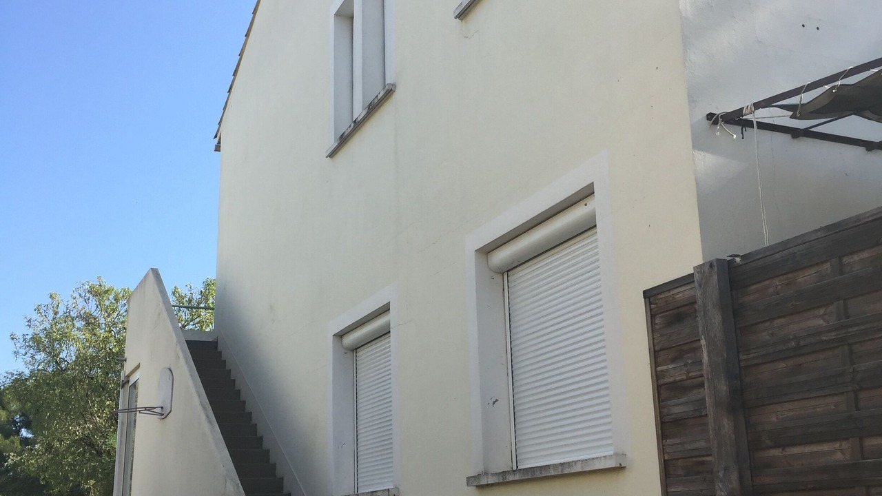 Photo of Outdoor in Hopitaux-Facultes