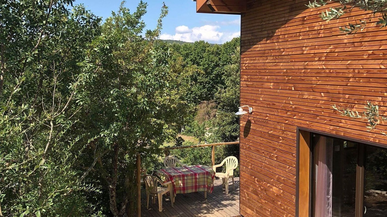 Photo of Patio Balcony in Saint-Andre-de-Roquepertuis