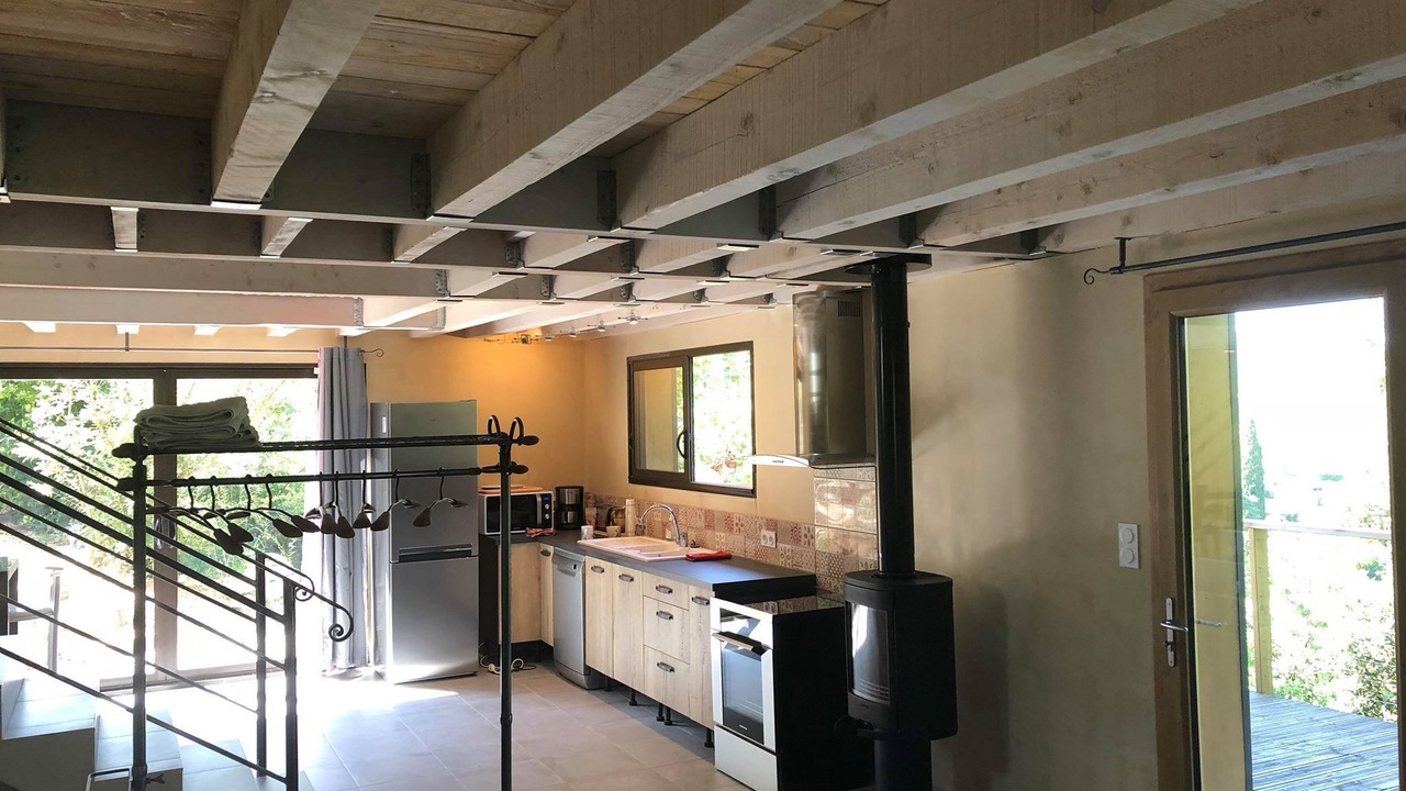 Photo of Kitchen in Saint-Andre-de-Roquepertuis