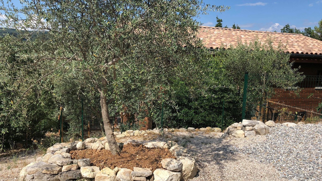 Photo of Outdoor in Saint-Andre-de-Roquepertuis