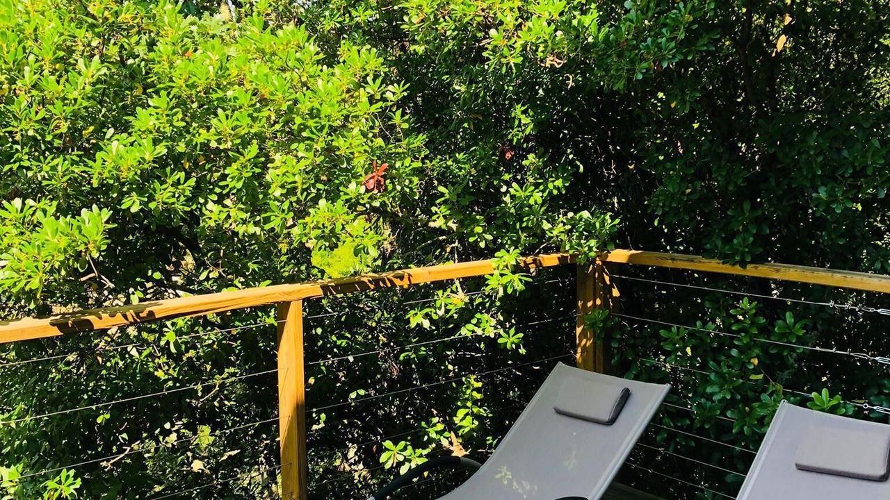 Photo of Outdoor in Saint-Andre-de-Roquepertuis