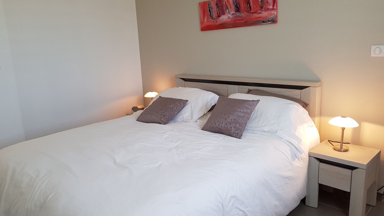 Photo of Bedroom in Loctudy