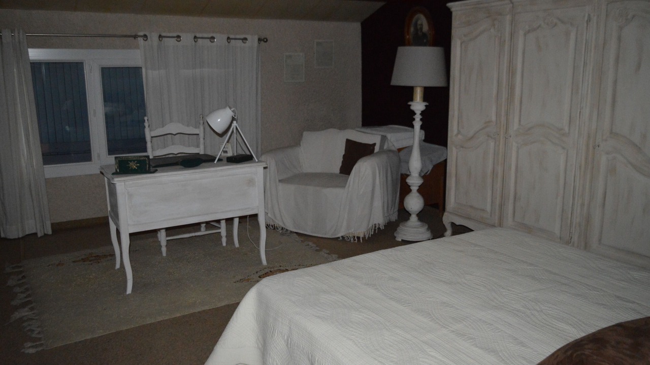 Photo of Bedroom in Cabries