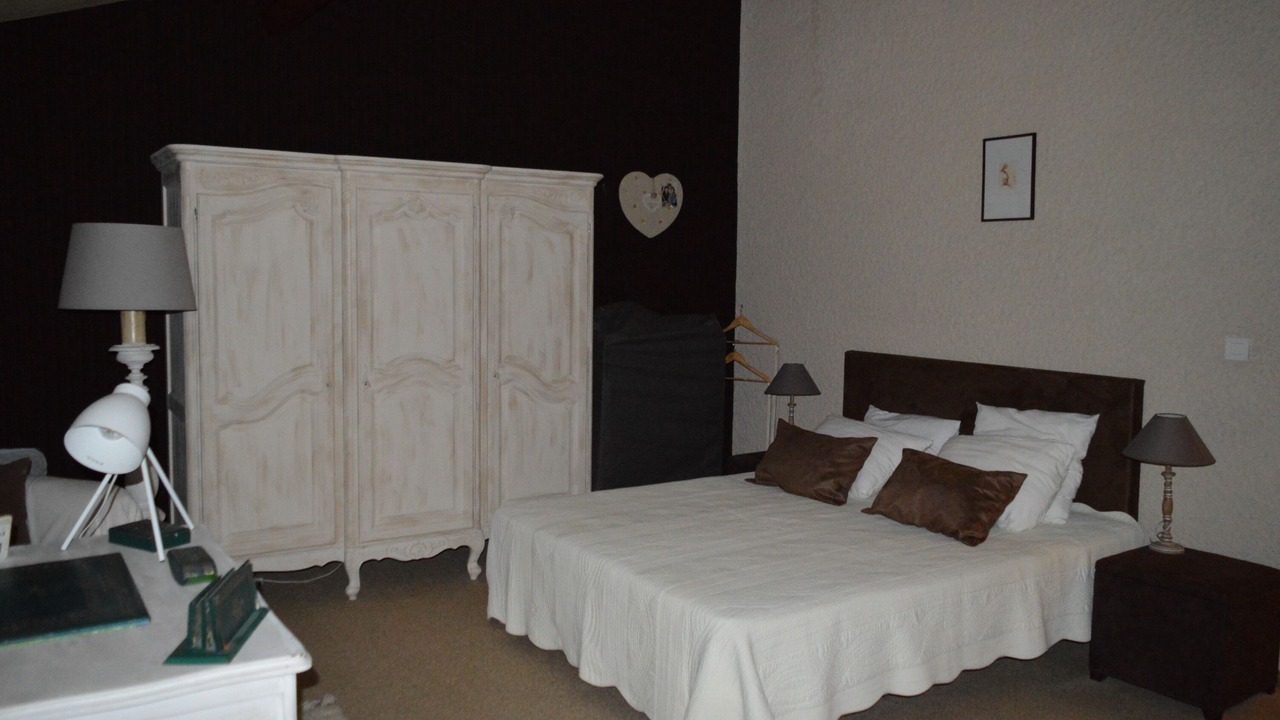 Photo of Bedroom in Cabries