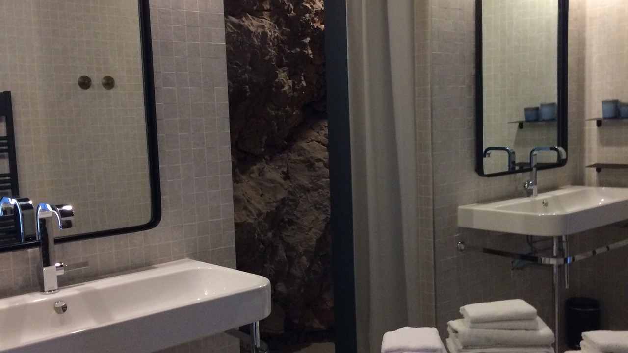 Photo of Bathroom in Fitou