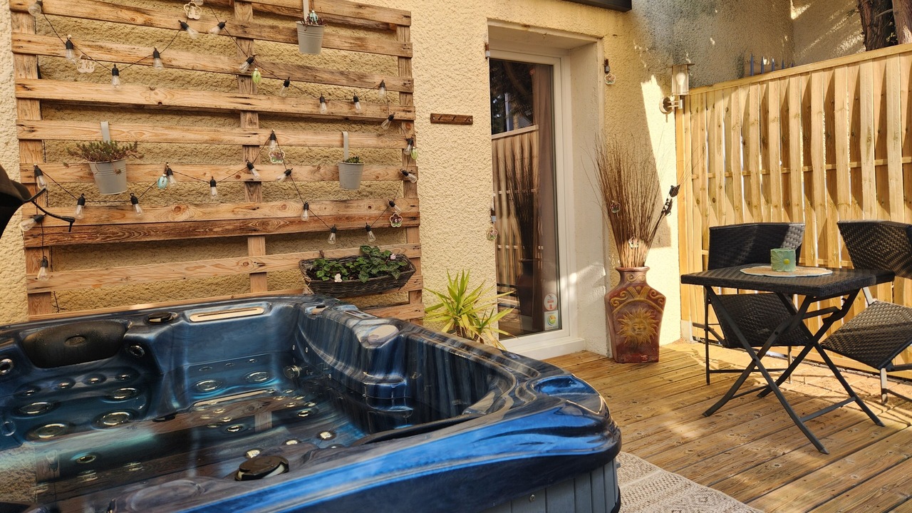 Photo of Patio Balcony in Malves-en-Minervois