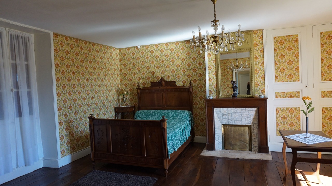 Photo of Bedroom in Nadaillac