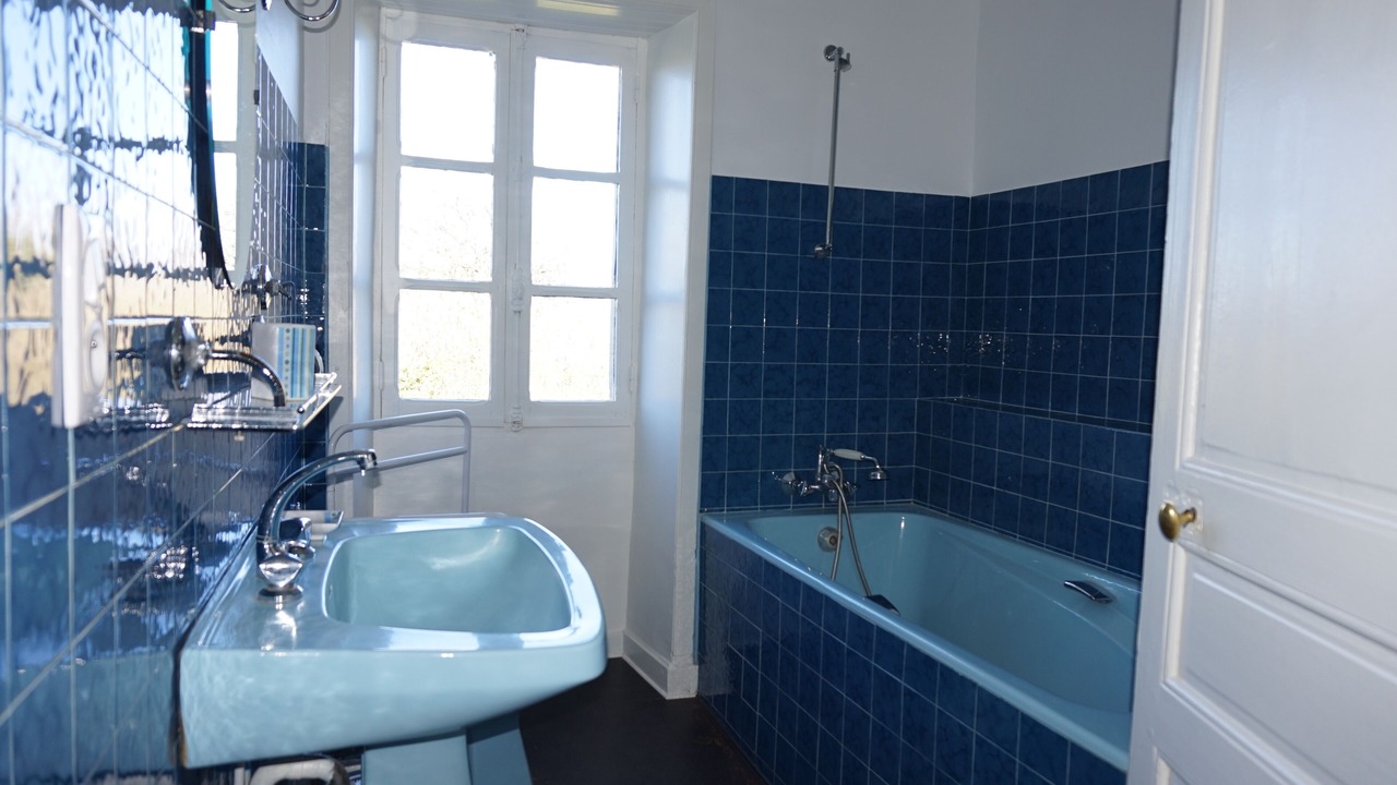 Photo of Bathroom in Nadaillac