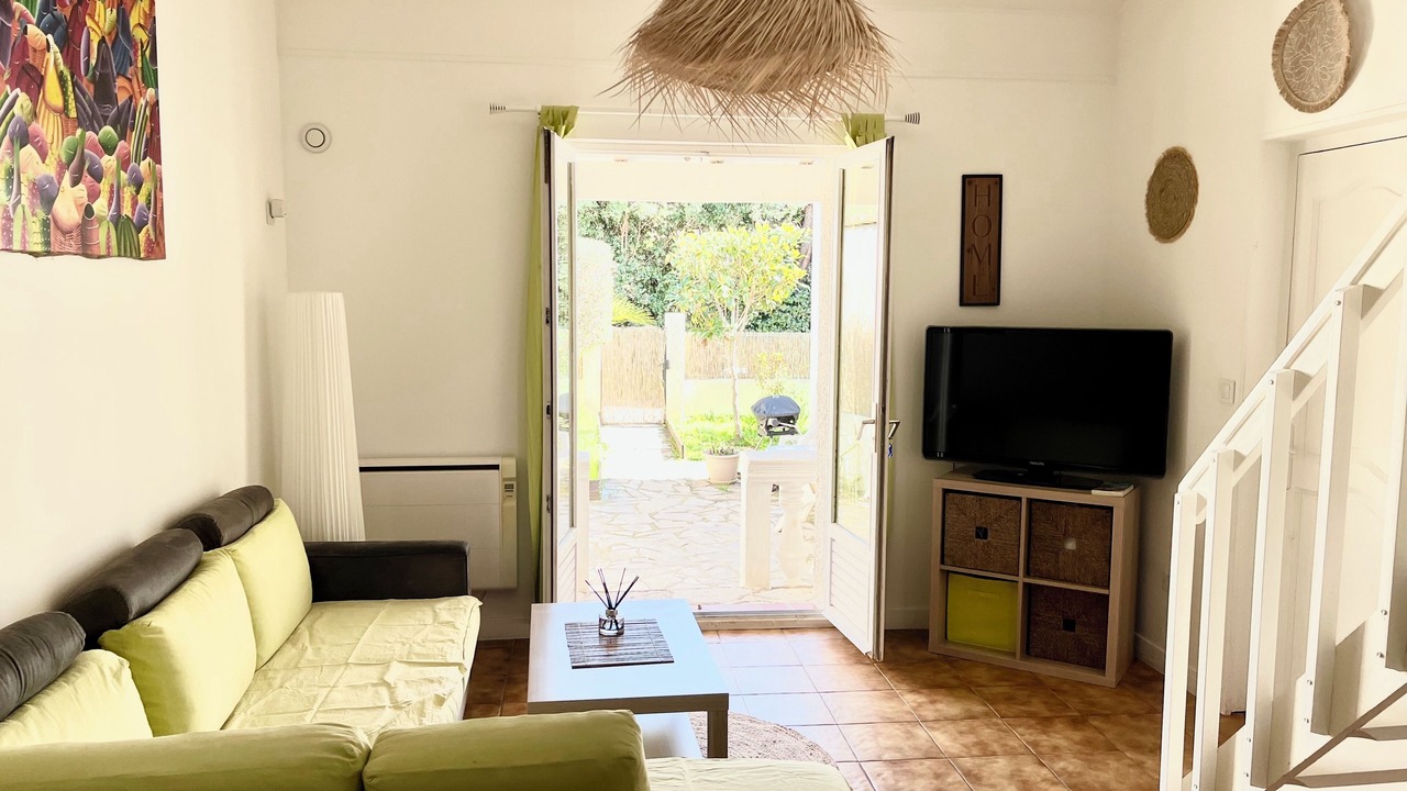Photo of Livingroom in Aniane