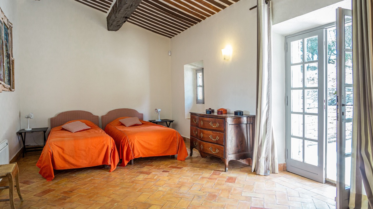 Photo of Bedroom in Roussillon