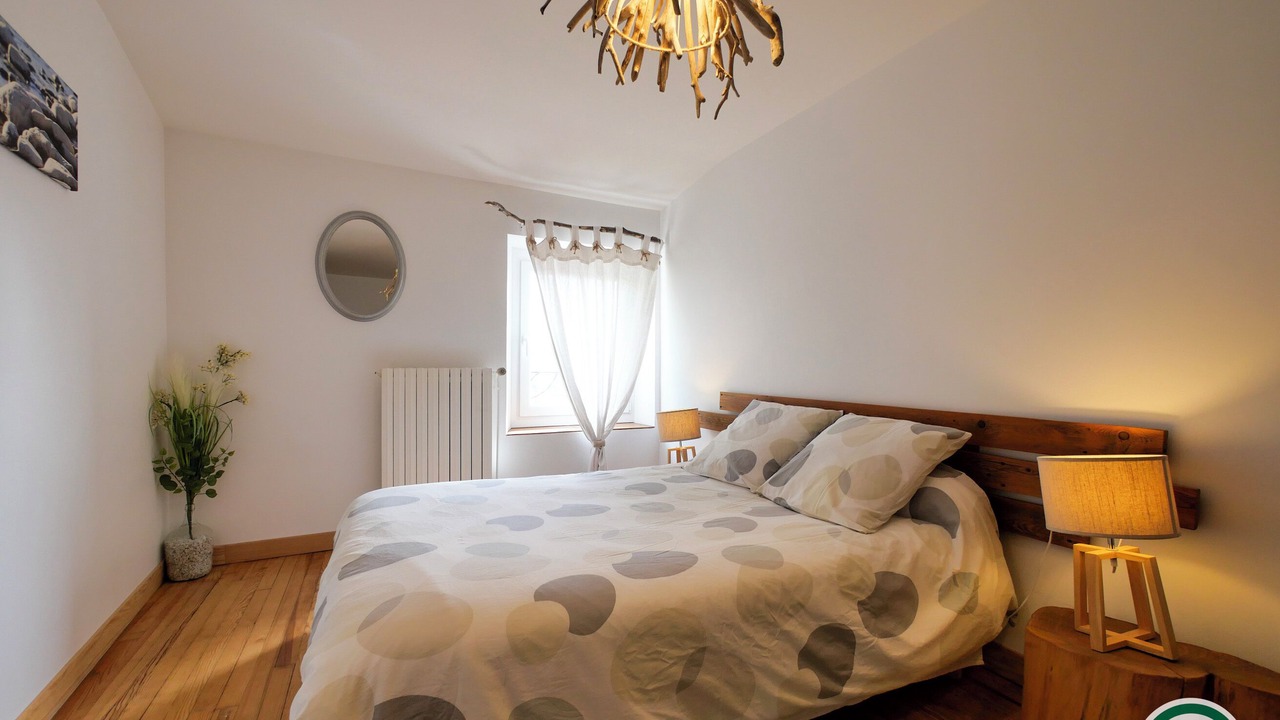 Photo of Bedroom in Lagrand