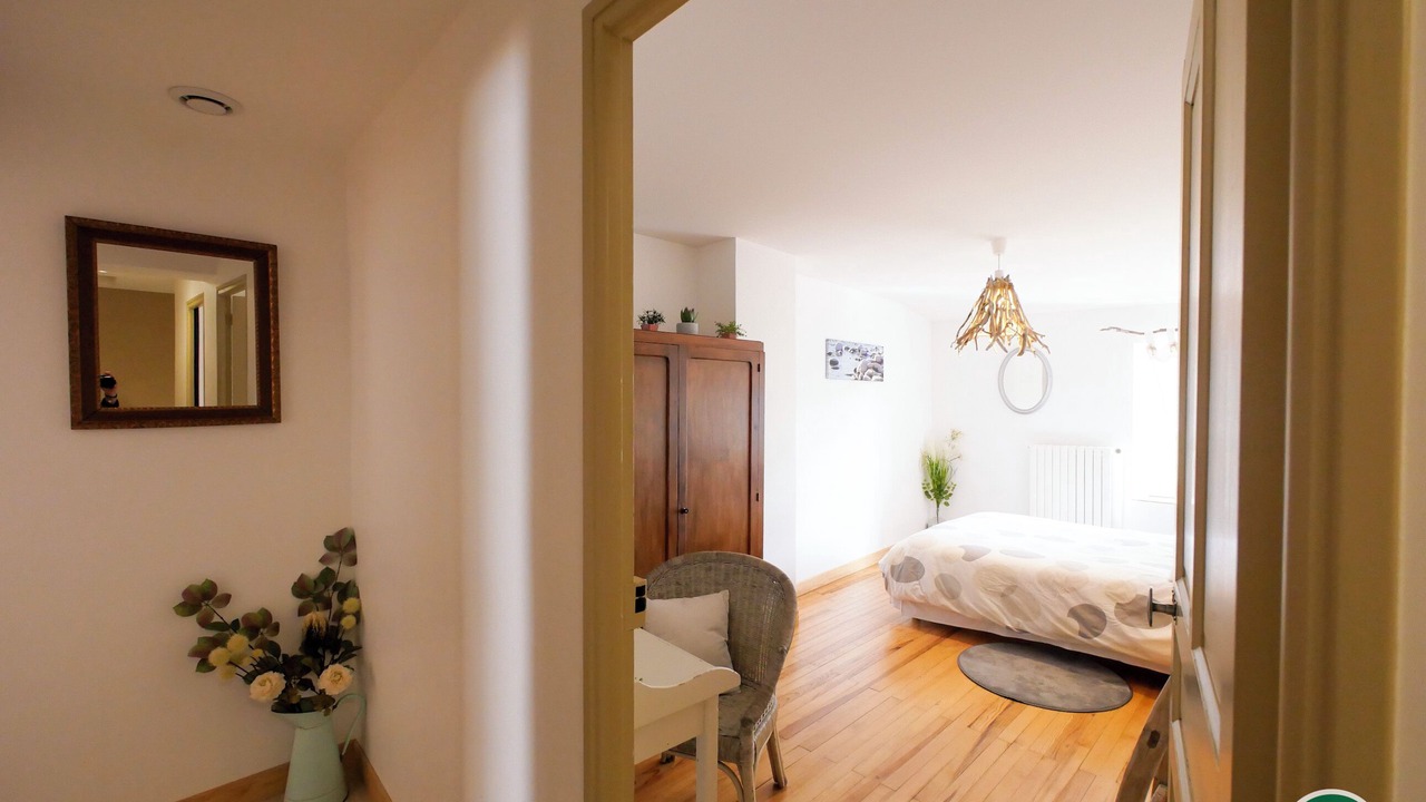 Photo of Bedroom in Lagrand