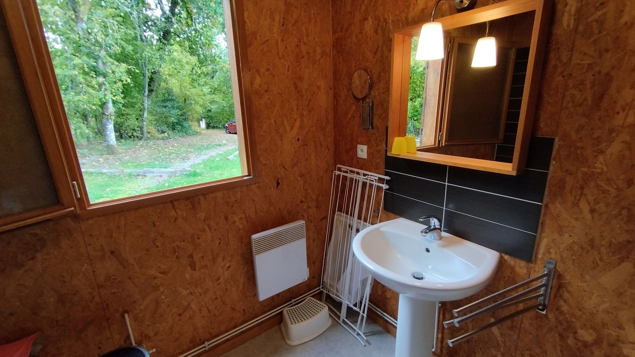 Photo of Bathroom in Corancy