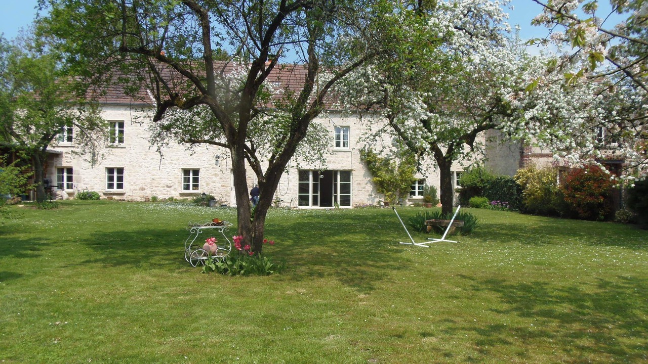 Photo of Outdoor in Courteuil