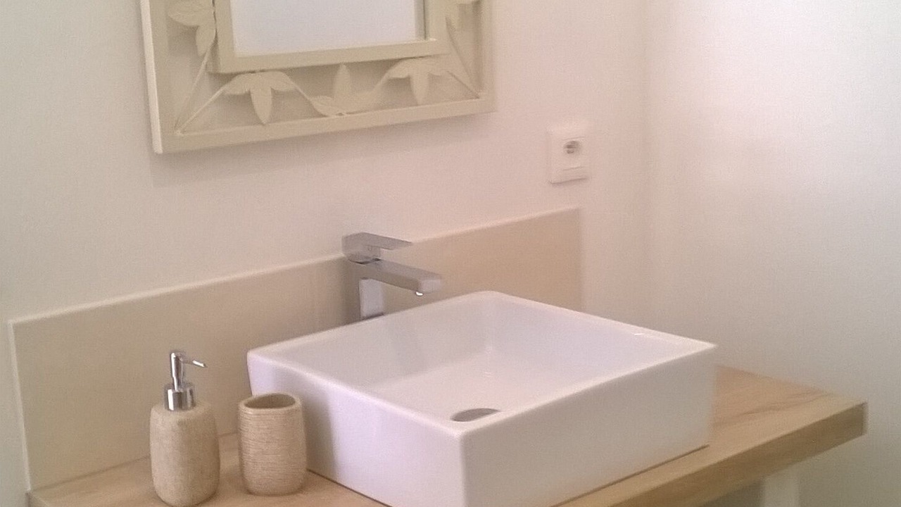 Photo of Bathroom in Peyriac-de-Mer