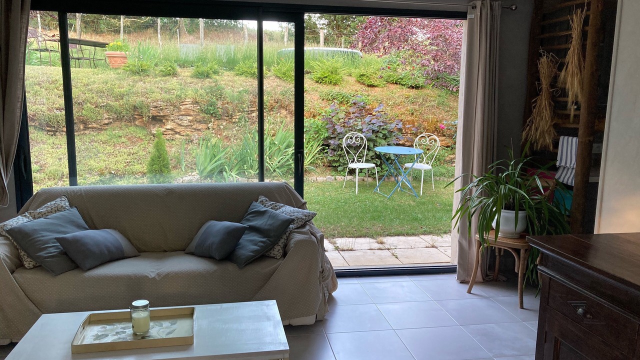 Photo of Livingroom in Curtil-Vergy