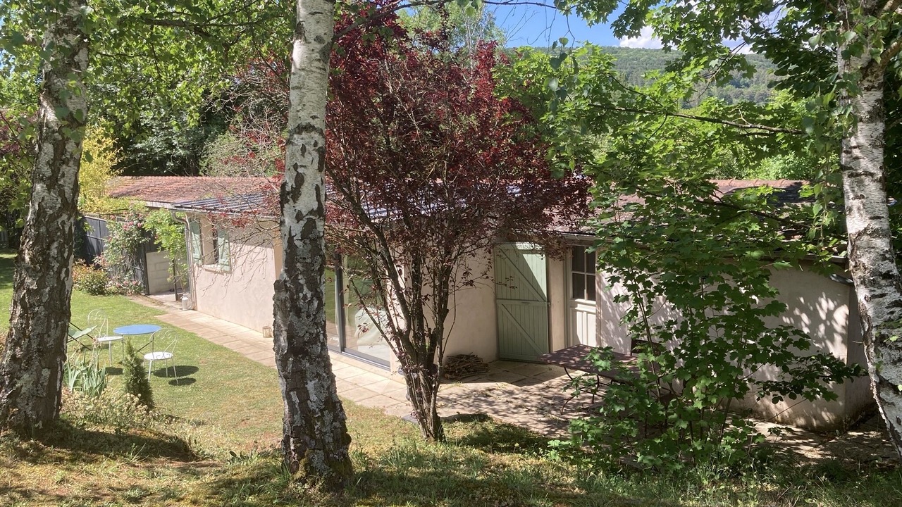 Photo of Outdoor in Curtil-Vergy