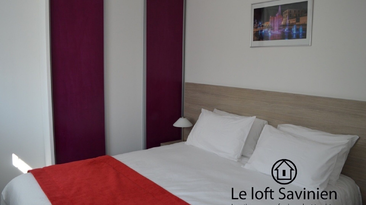 Photo of Bedroom in Sainte-Savine