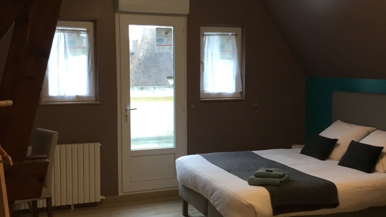 Photo of Bedroom in Sainte-Gemme-Moronval