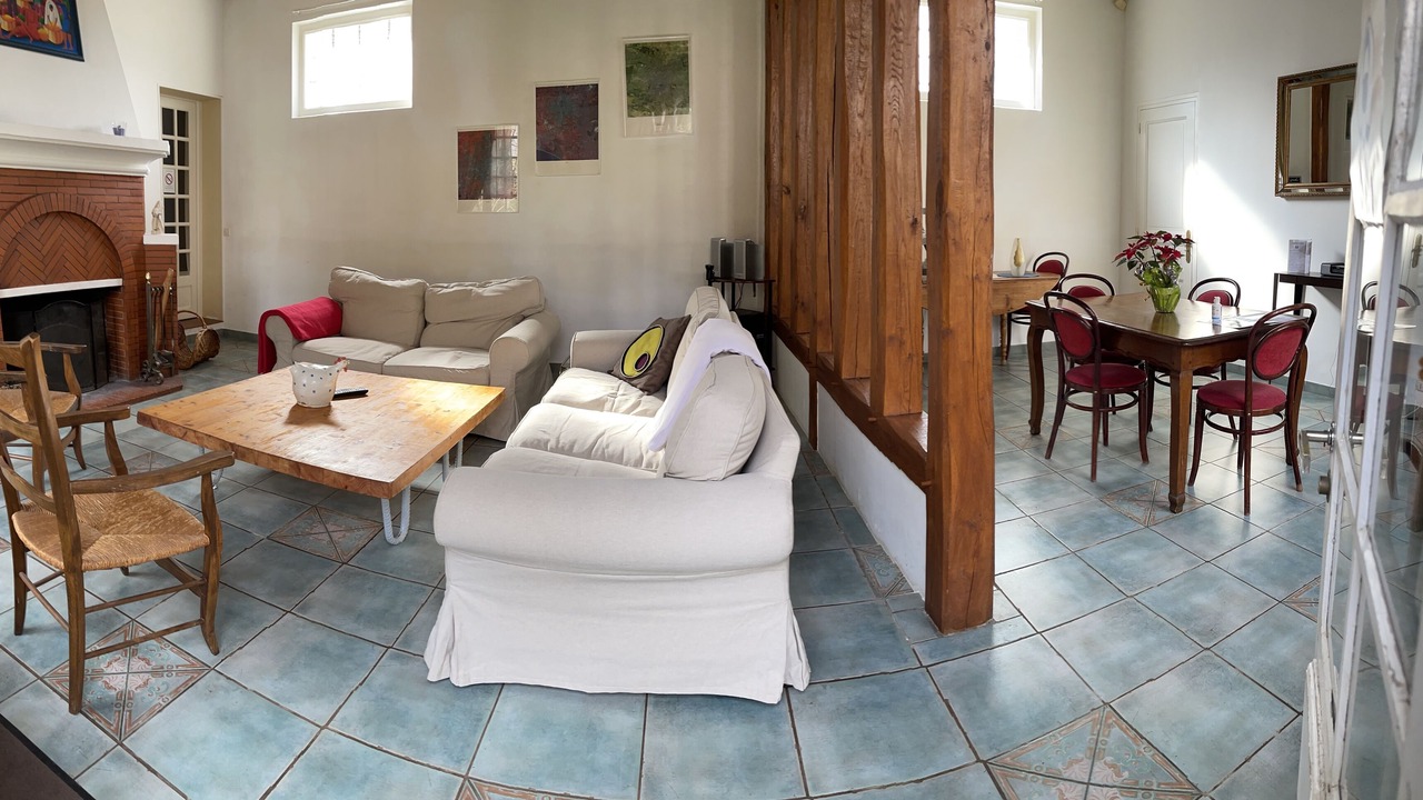 Photo of Livingroom in Sainte-Gemme-Moronval