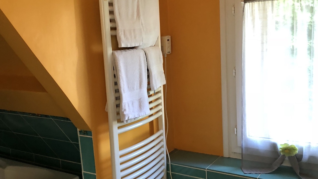 Photo of Bathroom in Sainte-Gemme-Moronval