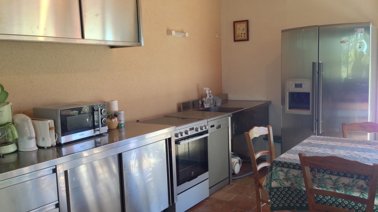Photo of Kitchen in L'Isle-Jourdain