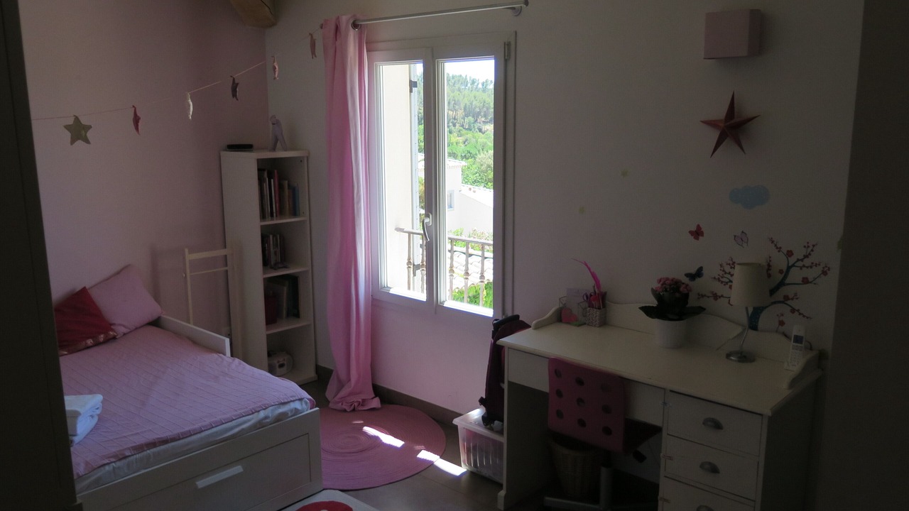Photo of Bedroom in Cabries