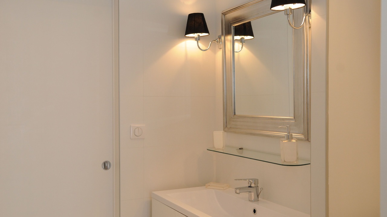 Photo of Bathroom in La Roche-sur-Yon
