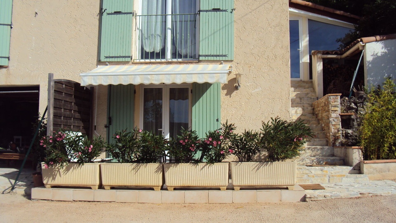 Photo of Outdoor in Auriol