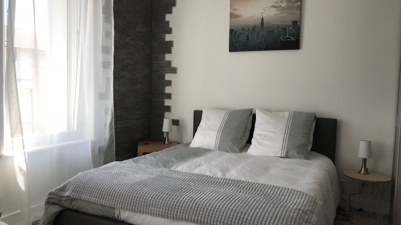 Photo of Bedroom in Quartier Beauregard-Boufflers-Buthegnemont-Boudonville