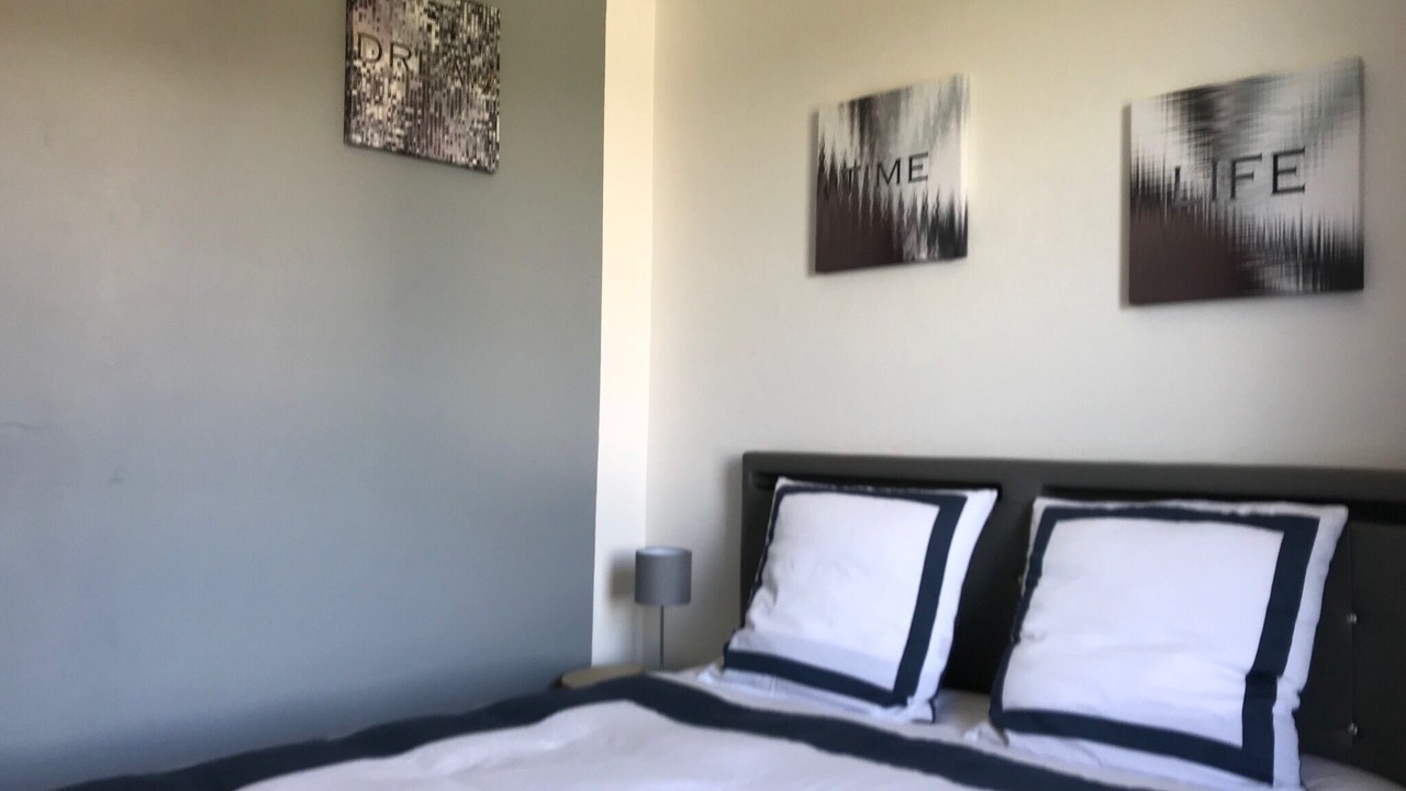 Photo of Bedroom in Quartier Beauregard-Boufflers-Buthegnemont-Boudonville