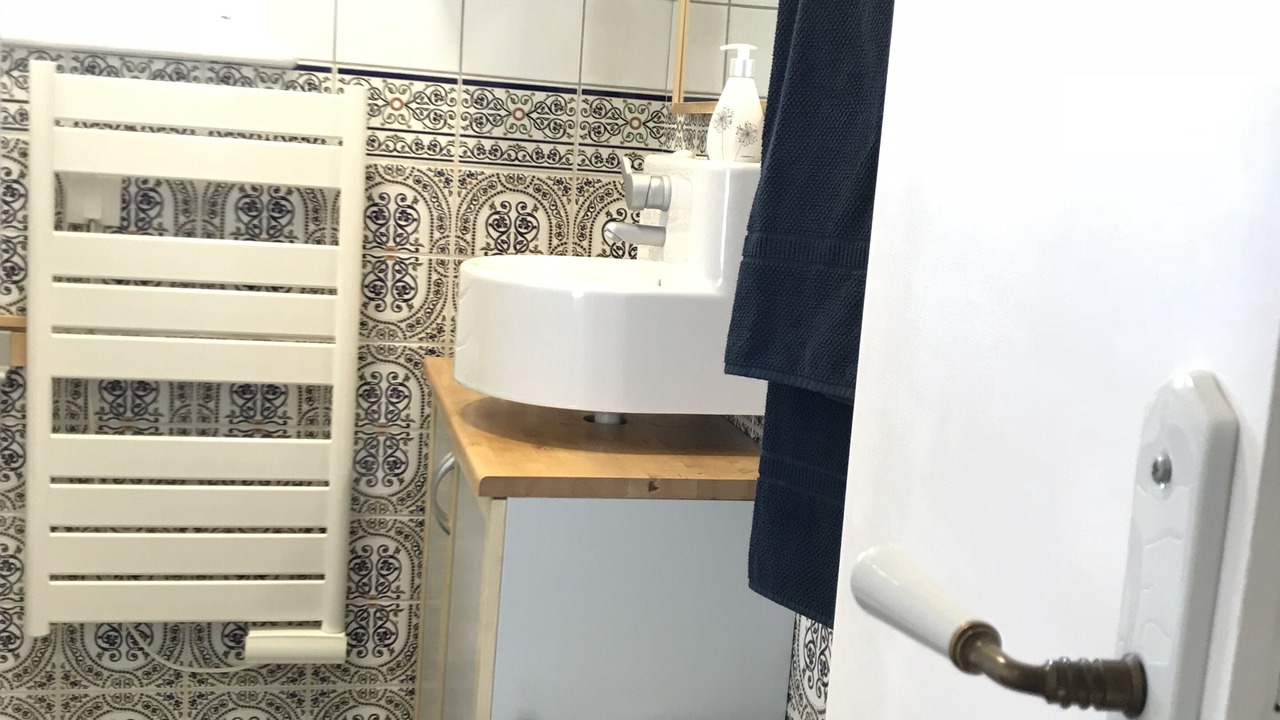 Photo of Bathroom in Quartier Beauregard-Boufflers-Buthegnemont-Boudonville