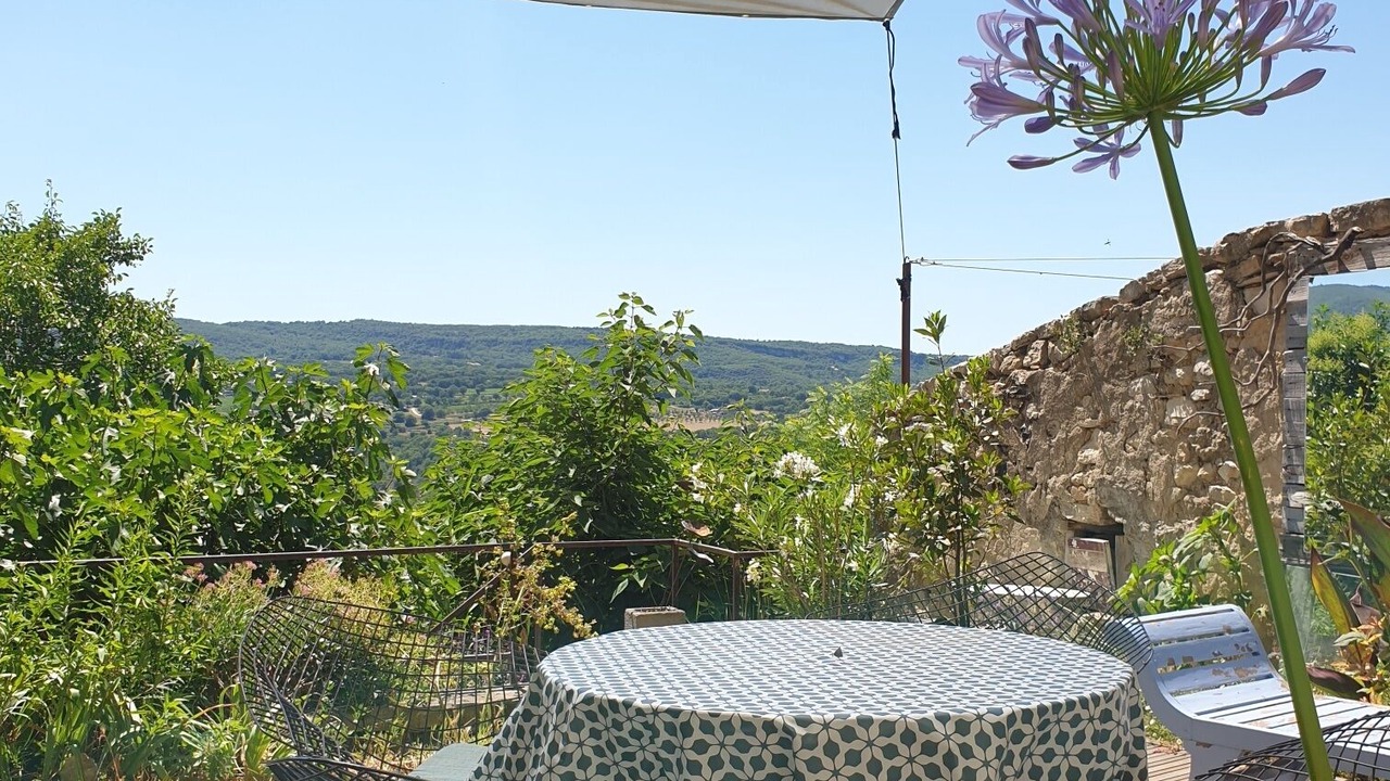 Photo of Outdoor in Saint-Martin-de-Castillon