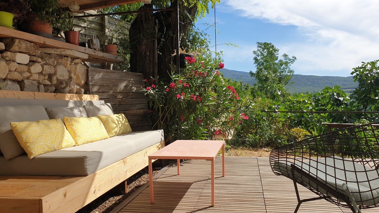 Photo of Patio Balcony in Saint-Martin-de-Castillon