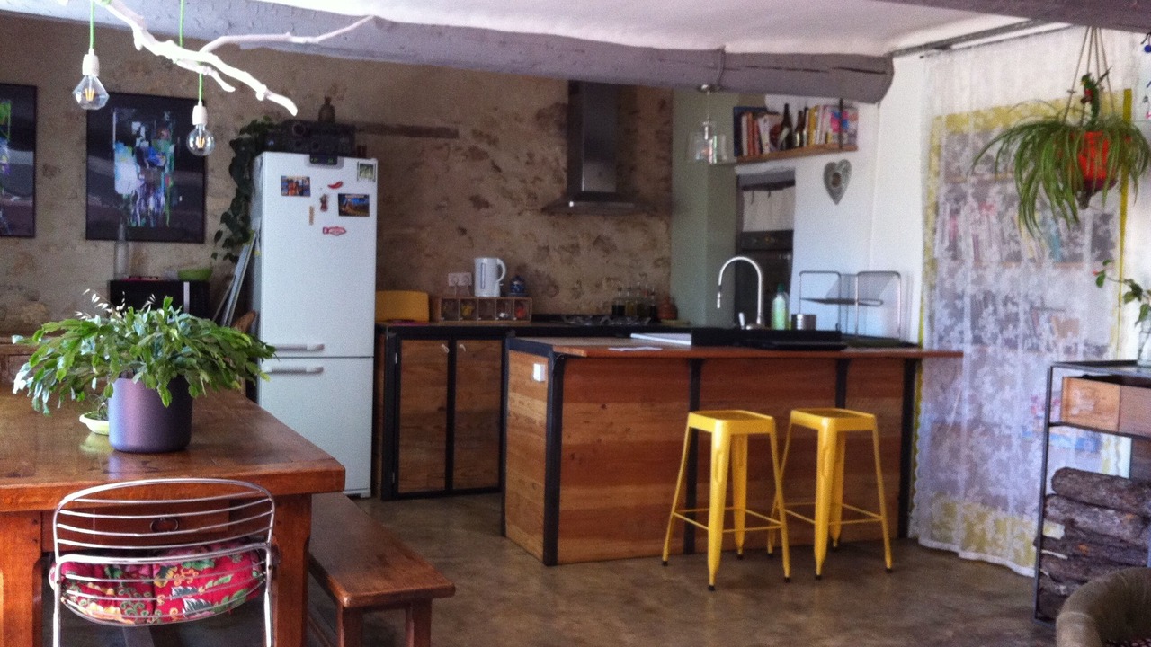 Photo of Kitchen in Saint-Martin-de-Castillon