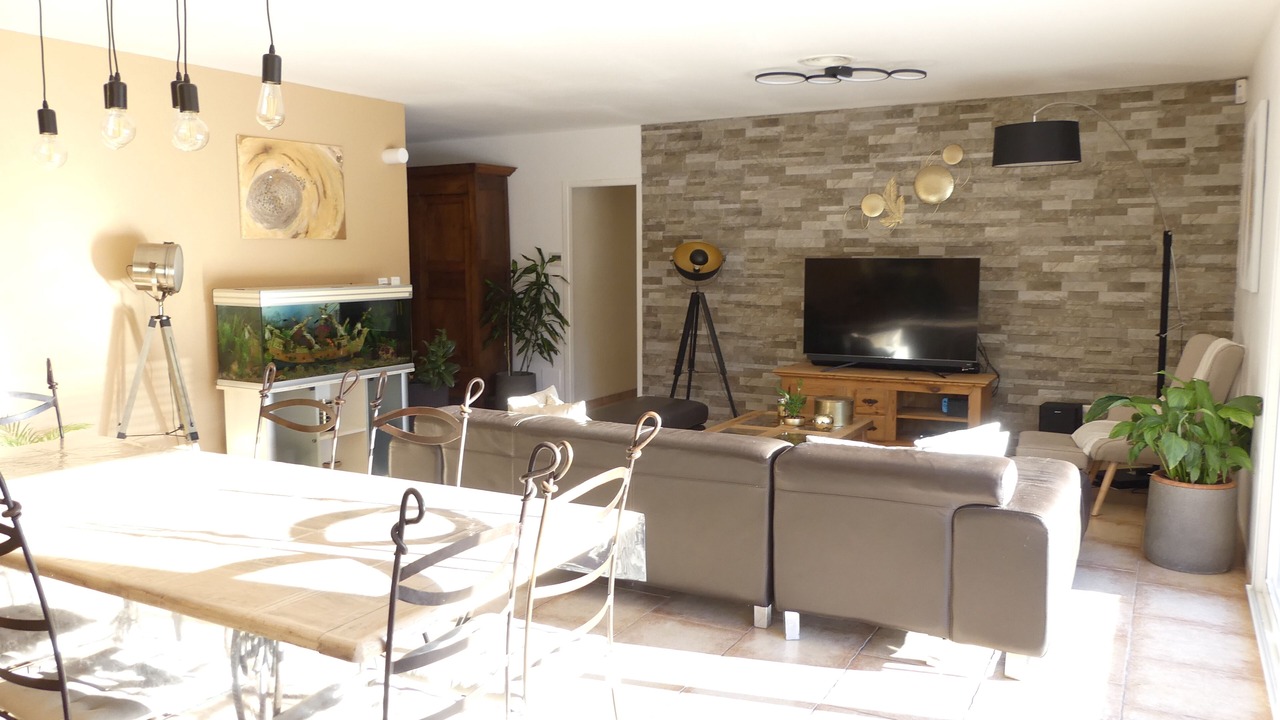 Photo of Livingroom in Puilacher