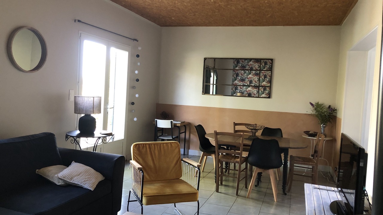 Photo of Livingroom in Bourgueil