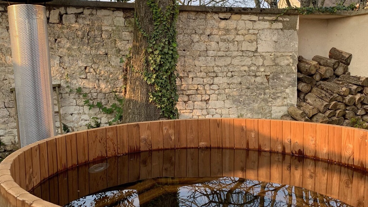 Photo of Outdoor in Lemere