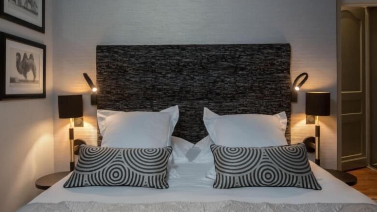 Photo of Bedroom in Hotel de Ville - Quinconces