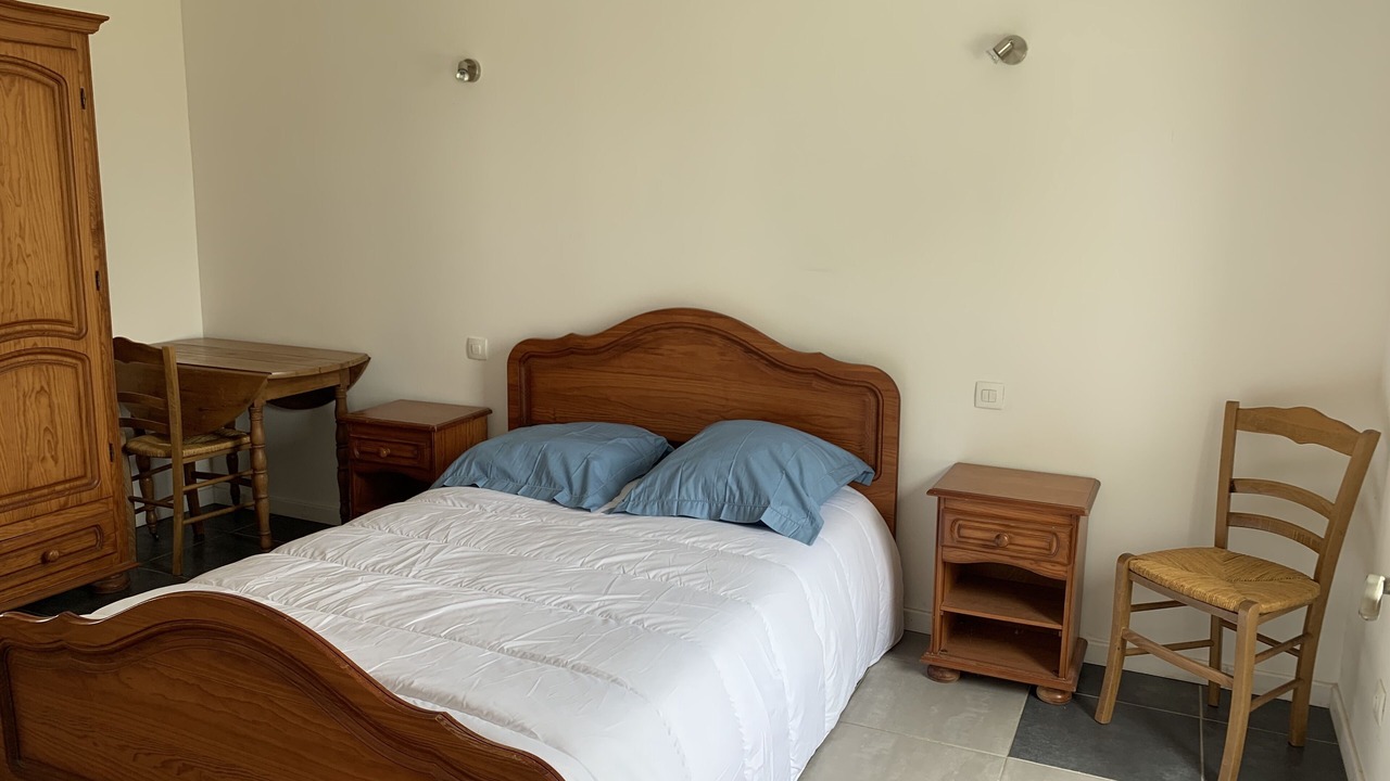 Photo of Bedroom in Assay