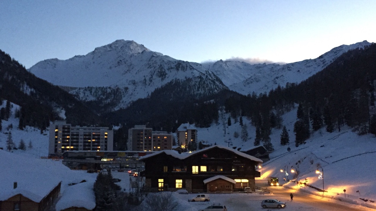 Photo of Outdoor in Noveli