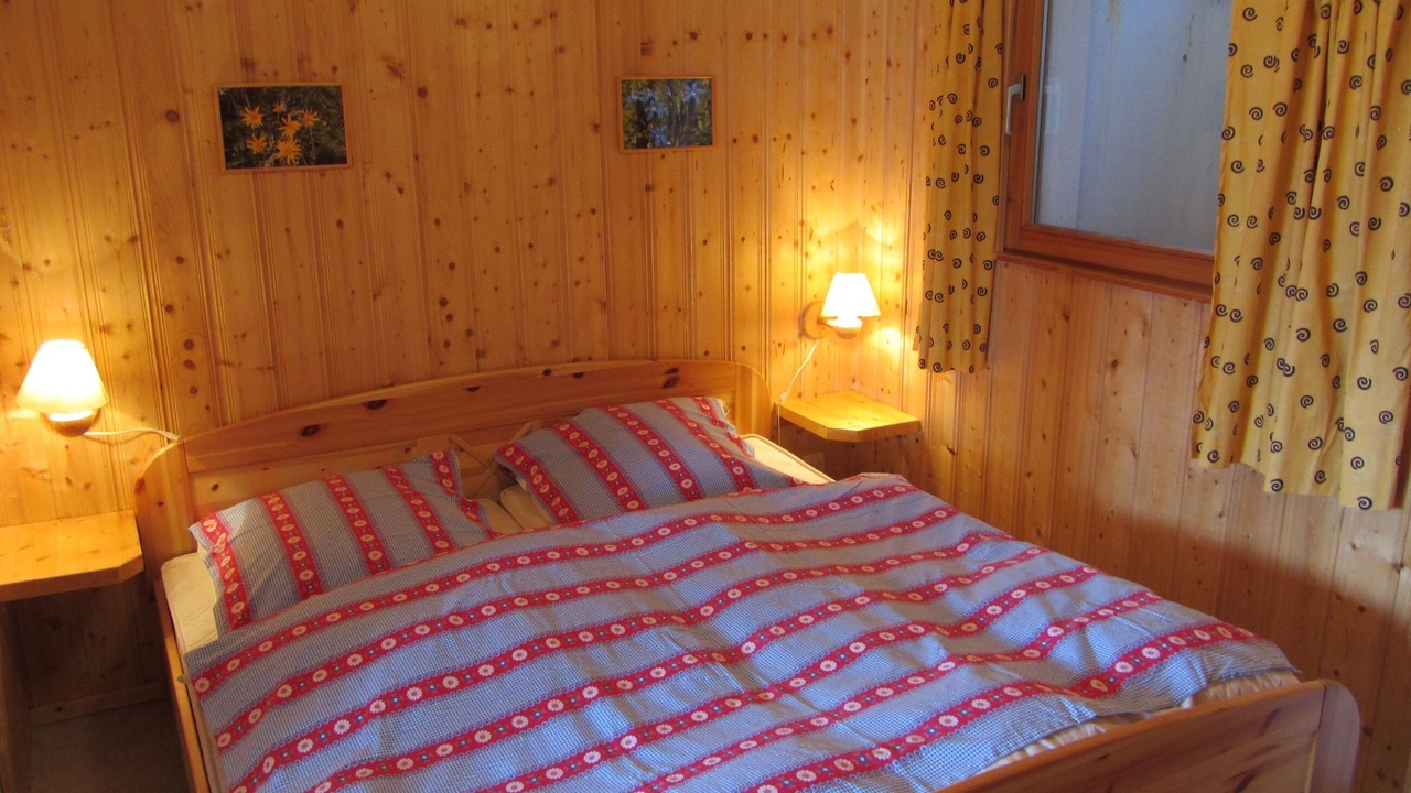 Photo of Bedroom in Vex