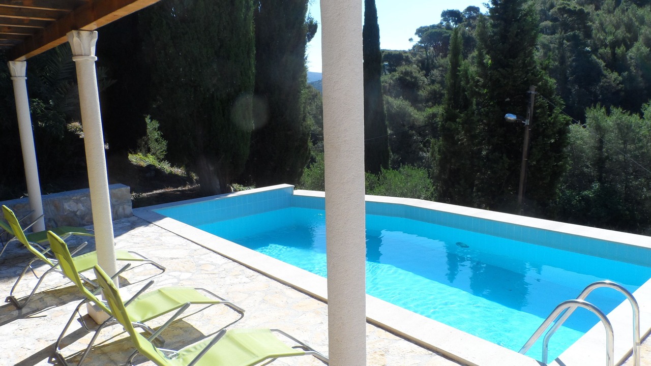 Photo of Outdoor in Broce