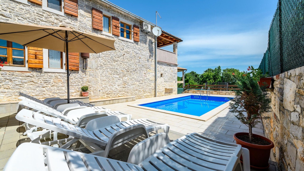 Photo of Outdoor in Zminj