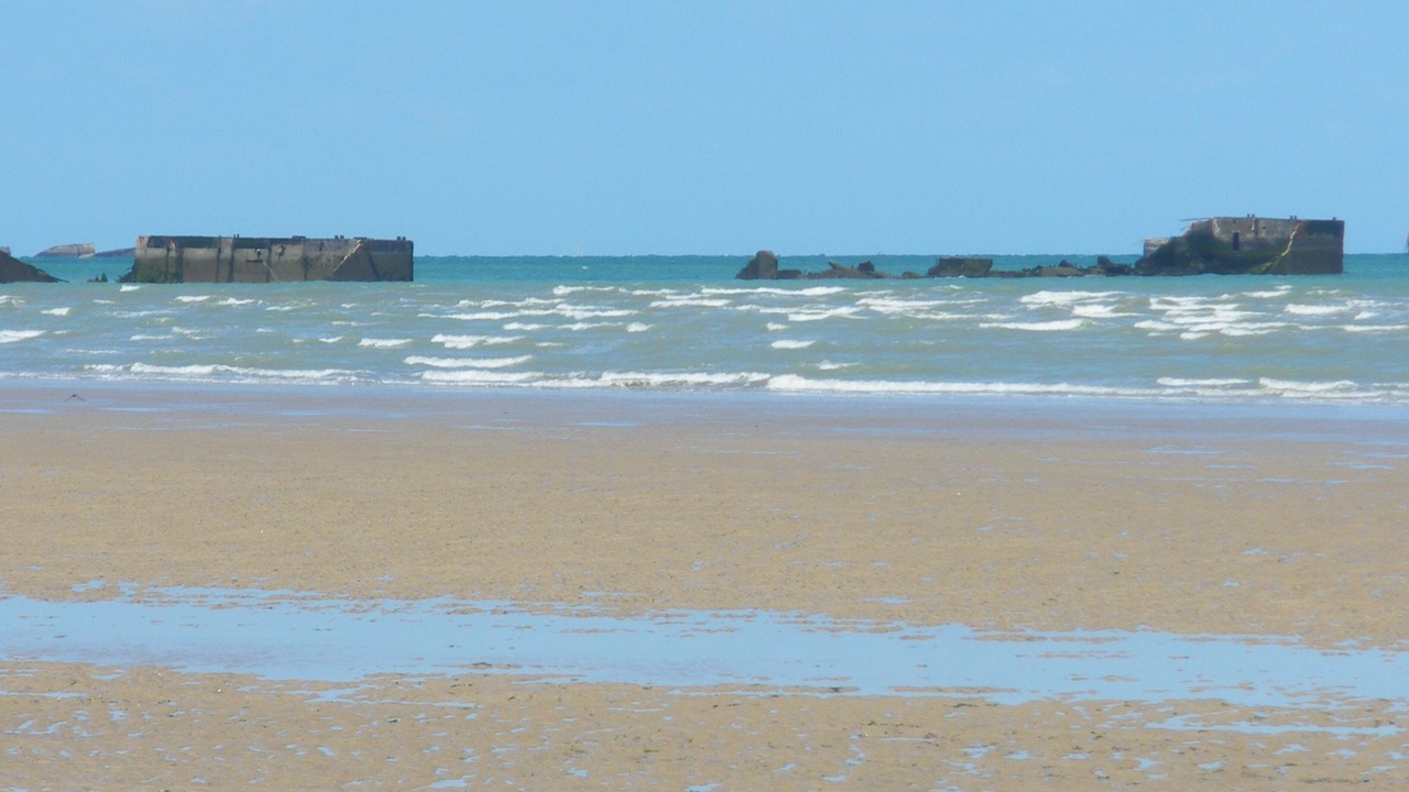 Photo of Others in Asnelles