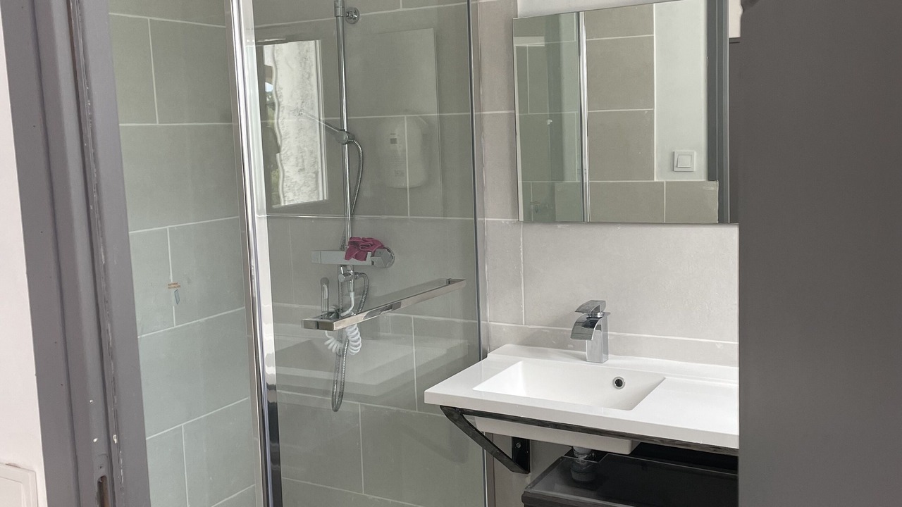 Photo of Bathroom in Pals