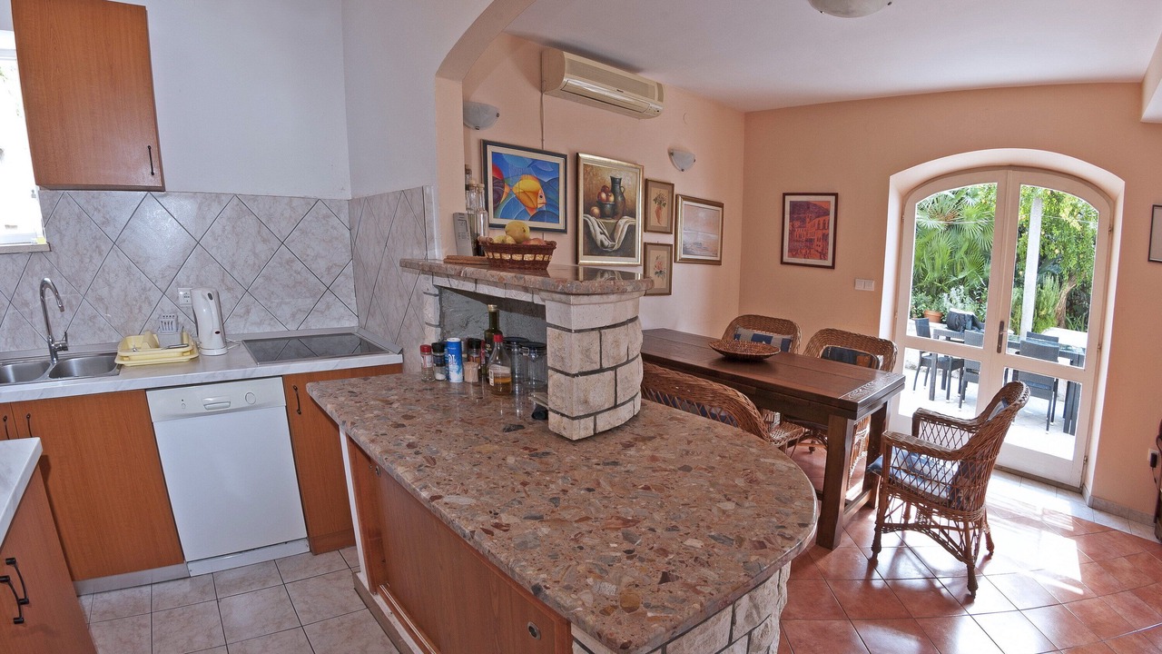 Photo of Kitchen in Lozica