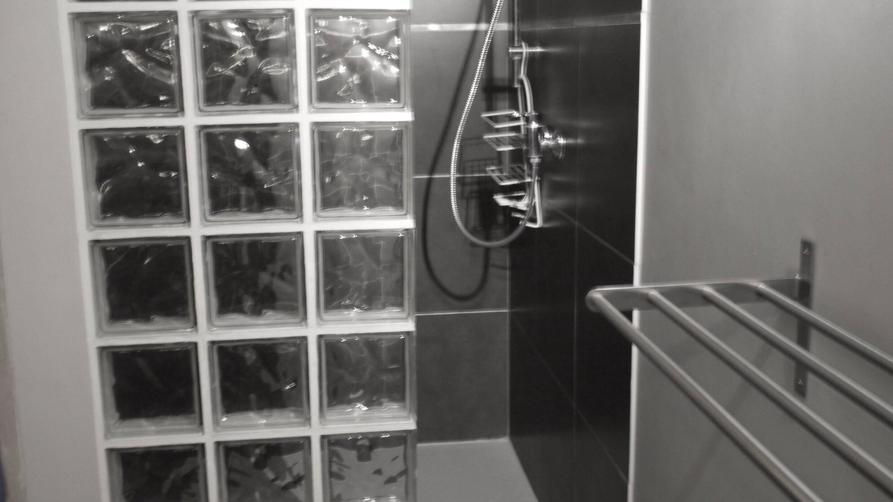 Photo of Bathroom in Saint-Paulet-de-Caisson